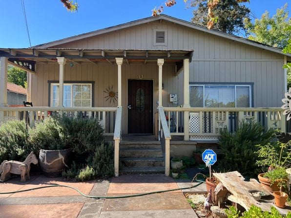 2057 Brown Street - Photo 1