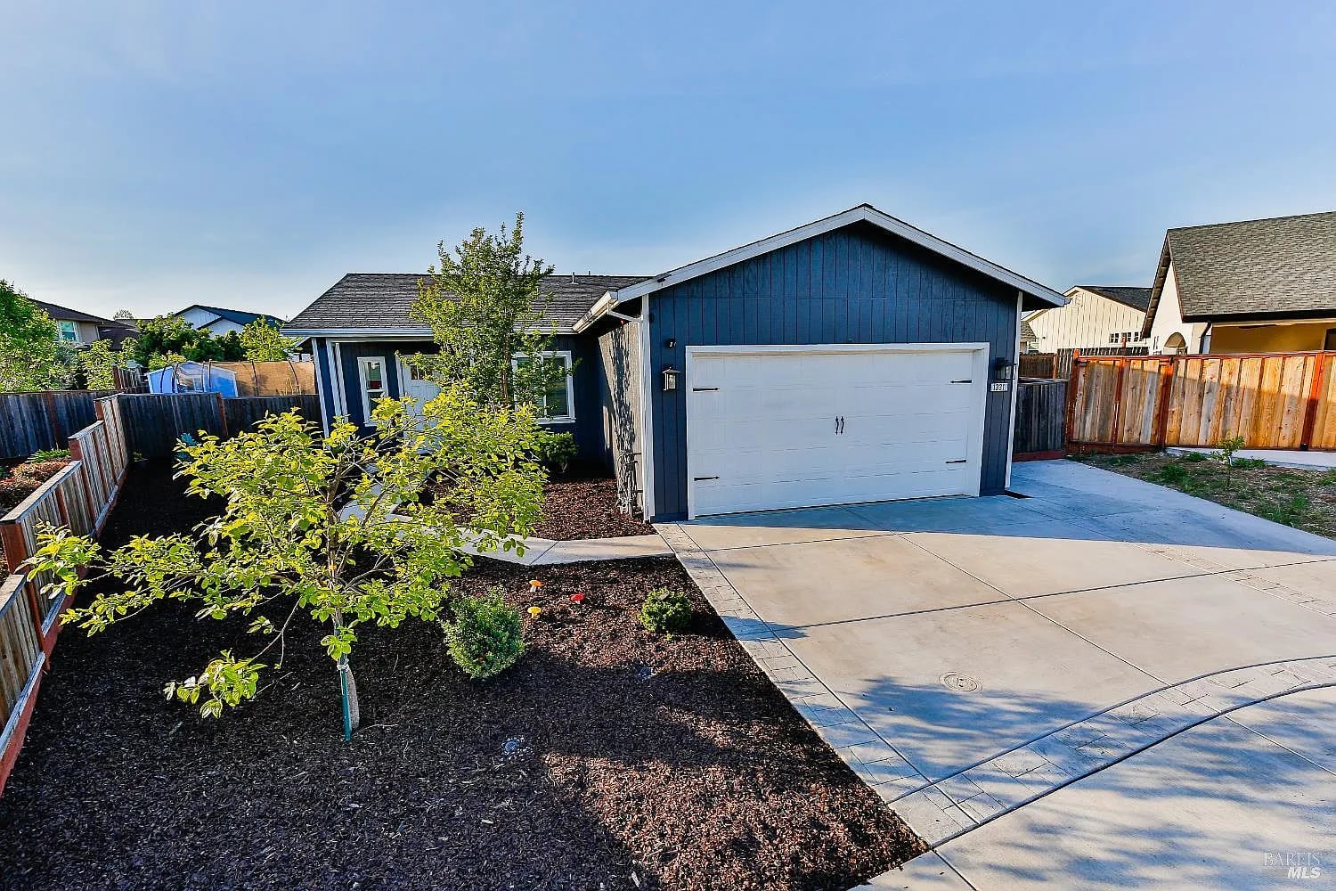 1331 Ridgecrest Court - Photo 1