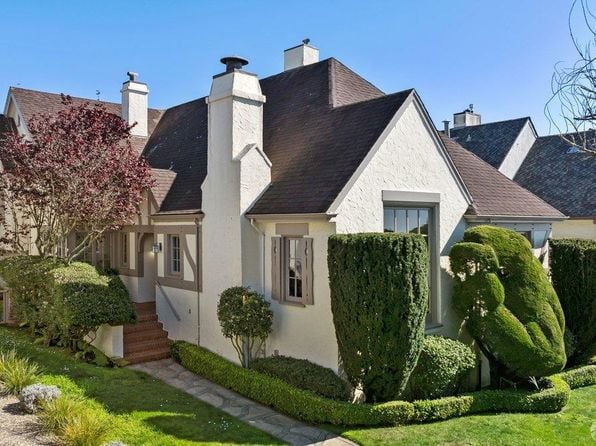 333 San Benito Way - Photo 1