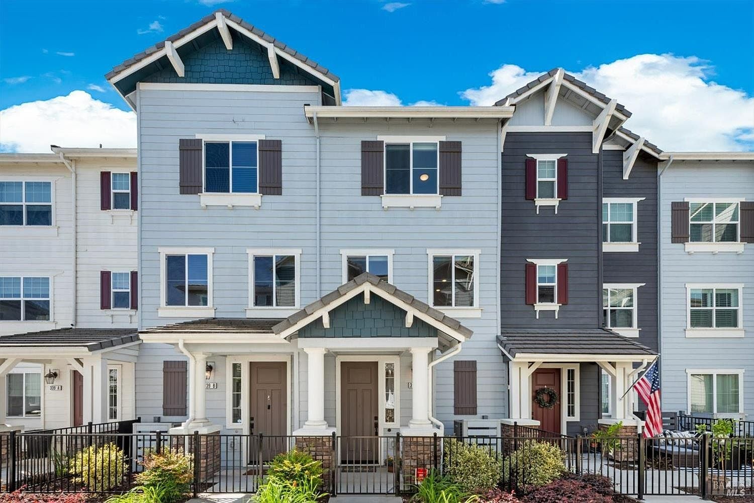 339 Pear Tree Terrace #C - Photo 1