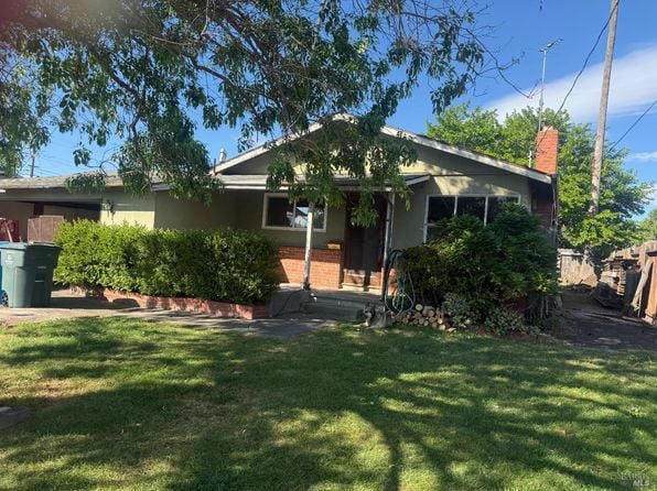 505 Reynolds Drive - Photo 1