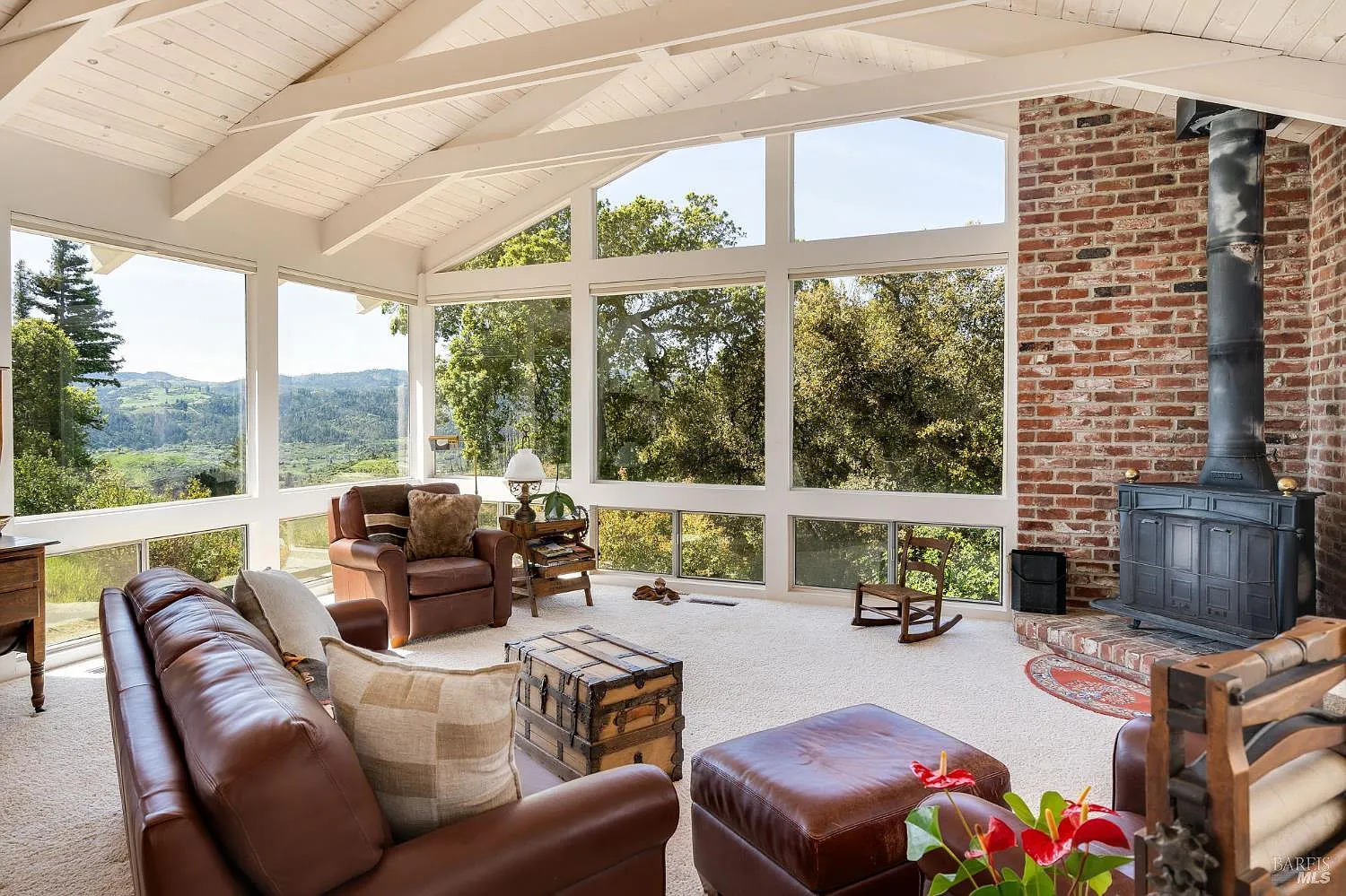 939 Champion Lane - Photo 1