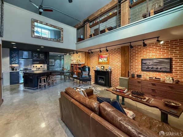 900 Minnesota St #115 - Photo 1