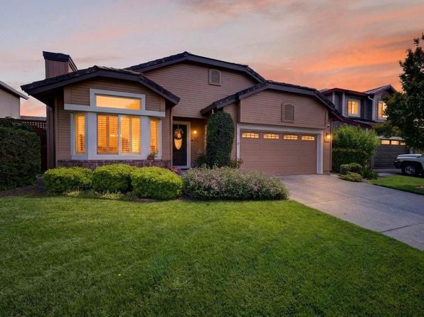 8536 Planetree Drive - Photo 1