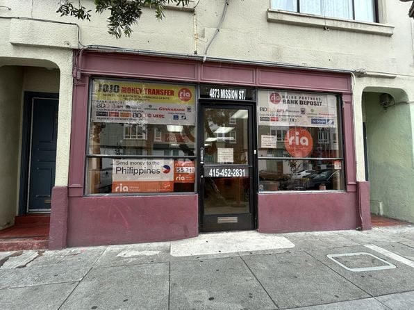4871 Mission St - Photo 1