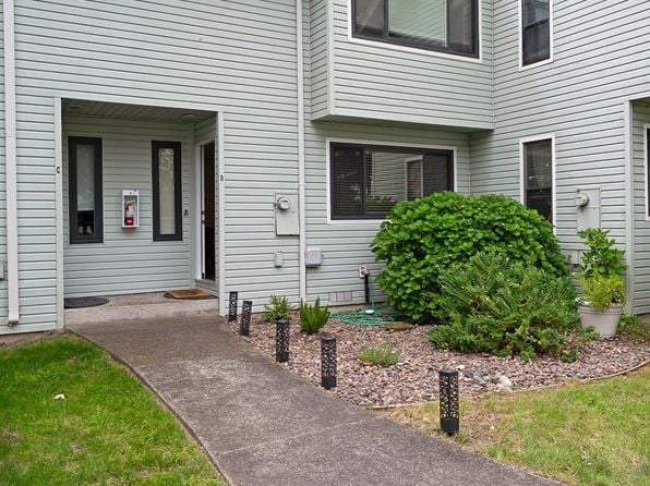 79 William Street #D - Photo 1