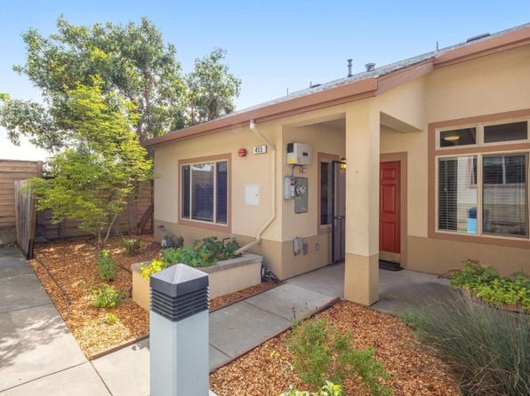 455 Sequoia Lane - Photo 1