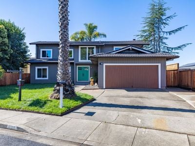 690 Holly Avenue - Photo 1