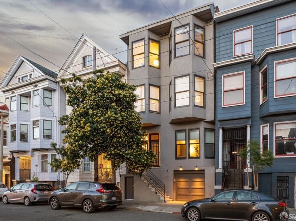 321 Church St - Photo 1