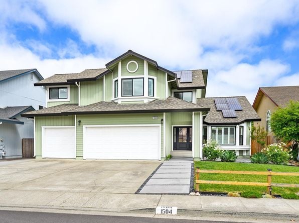 1504 Maria Place - Photo 1