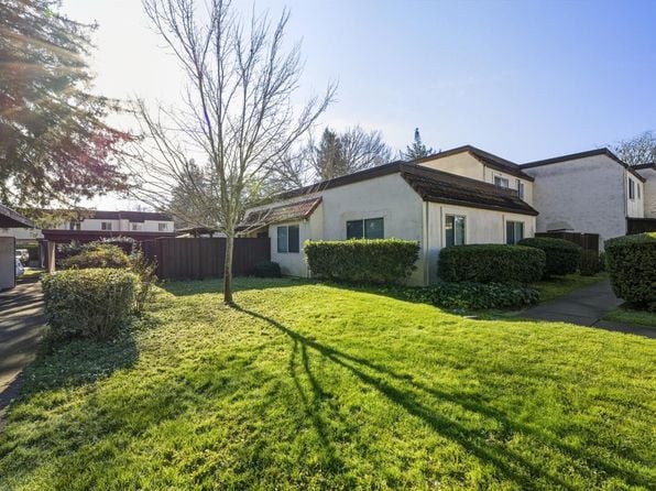 1741 Las Raposas Court - Photo 1