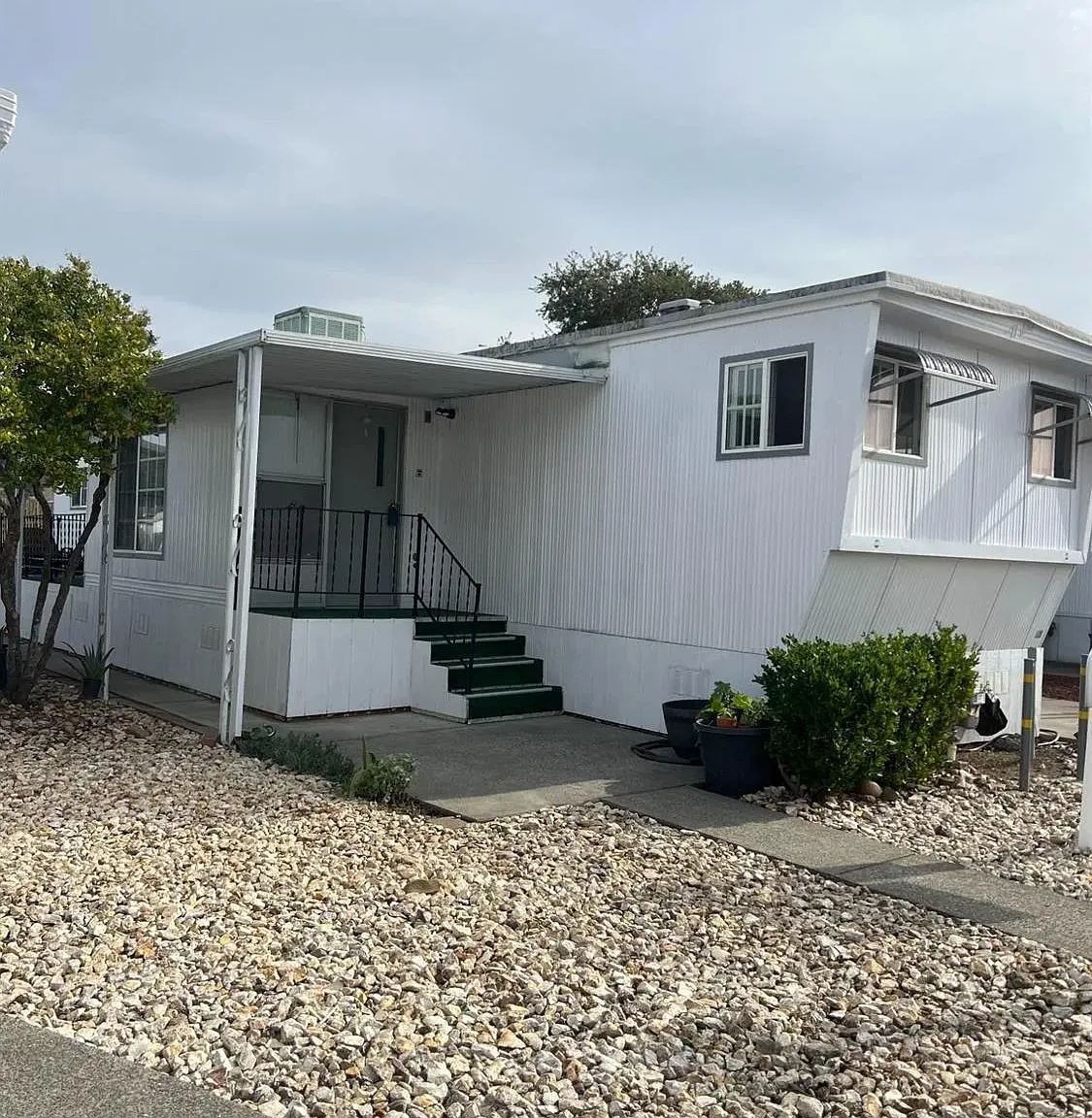 316 Pear Lane - Photo 1