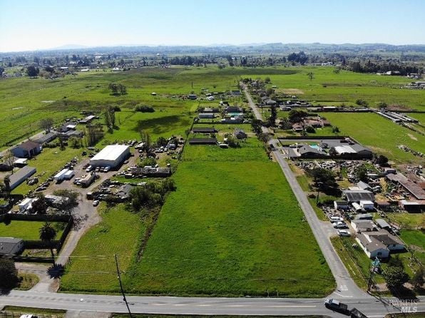 3850 Primrose Avenue - Photo 1