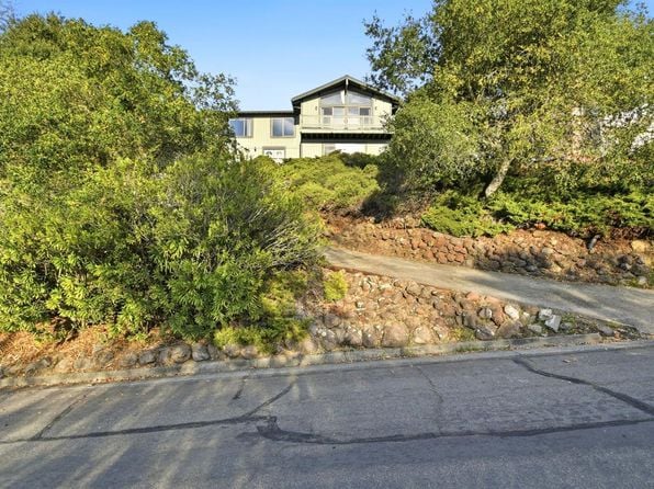 5827 La Cuesta Drive - Photo 1