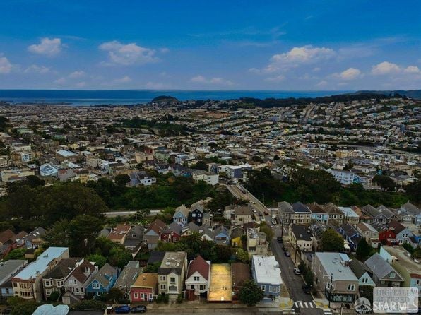 289 Chenery St - Photo 1