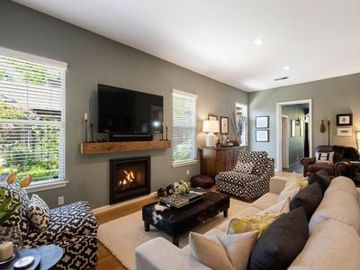 806 Chiles Avenue - Photo 1