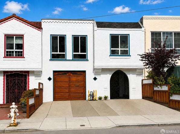 339 Chester Ave - Photo 1
