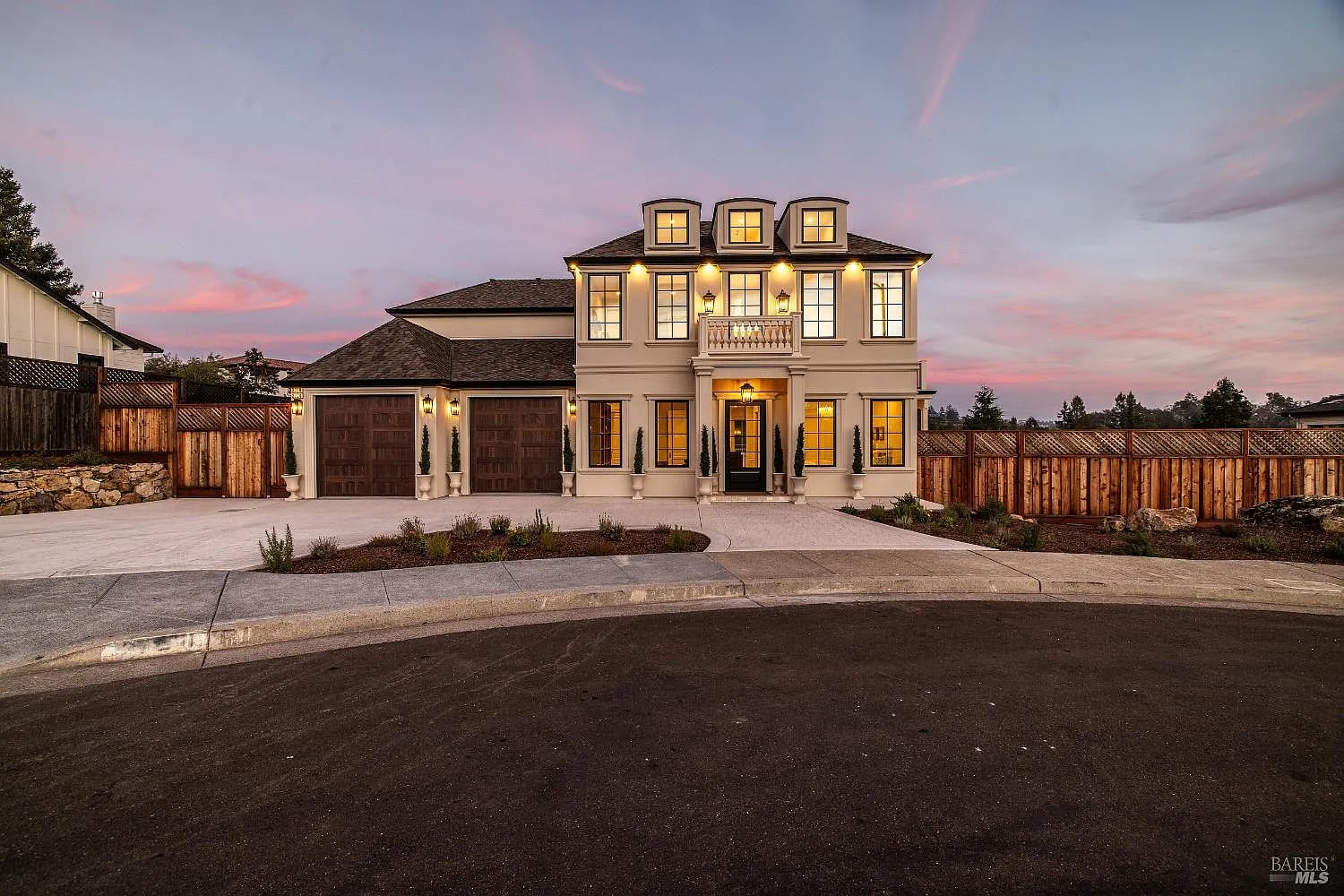 3724 Lakebriar Place - Photo 1