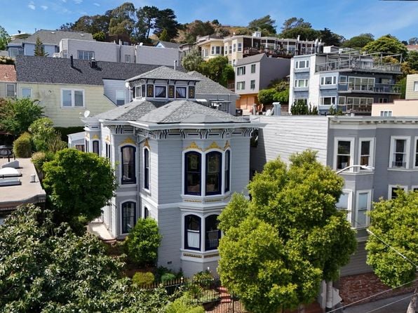 300 Castro St - Photo 1