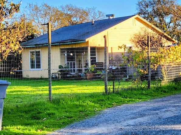 3988 pyle Avenue - Photo 1