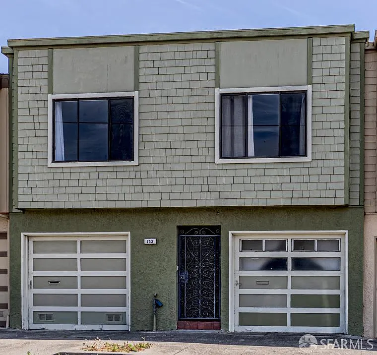 753 Burrows St #14 - Photo 1