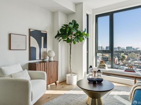 988 Harrison St #Hl1 - Photo 1