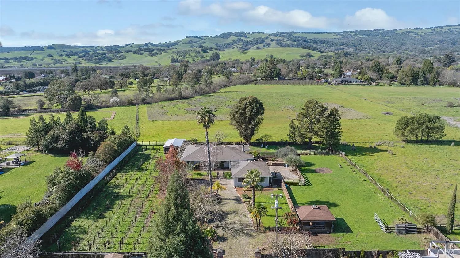 19346 Orange Avenue - Photo 1