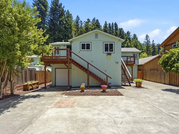 10607 River Road - Photo 1