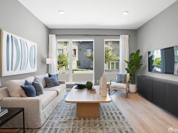 52 Kirkwood Ave #212 - Photo 1