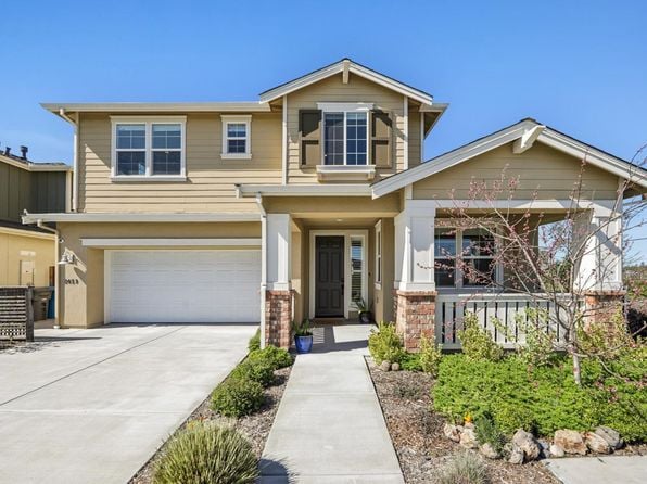 2453 Francisco Avenue - Photo 1