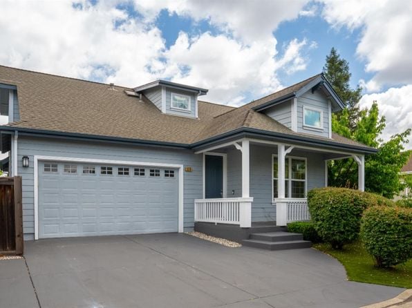 930 Russell Avenue - Photo 1