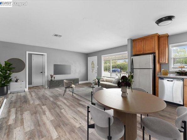 2315 West Ave - Photo 1