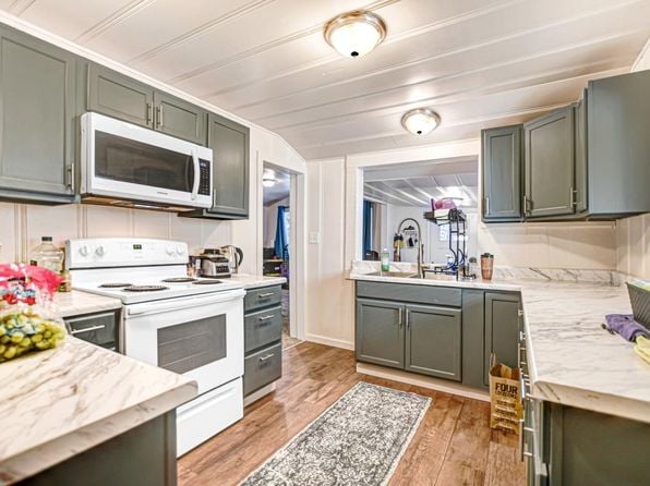 15289 Willow Road - Photo 1