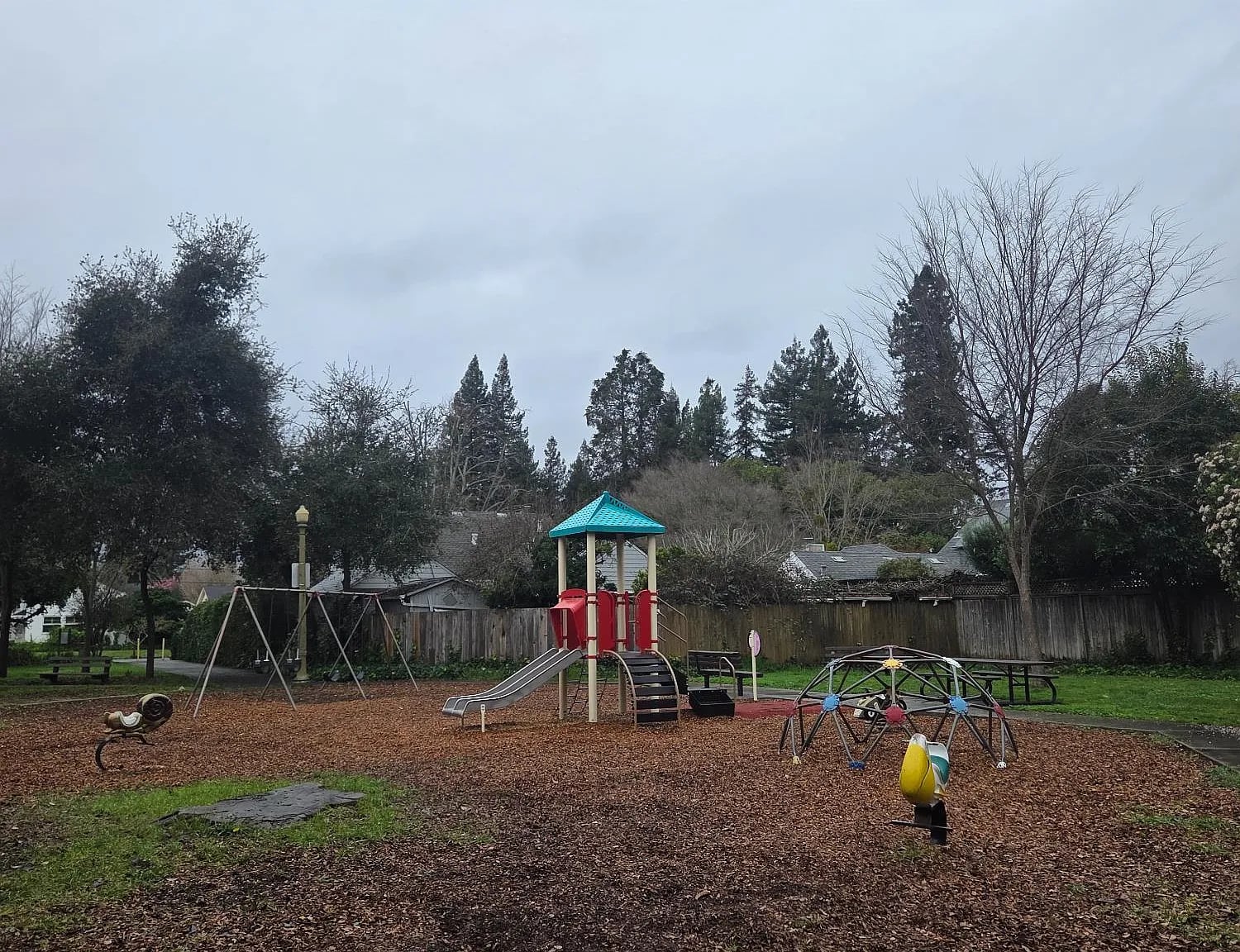 1810 Leonard Avenue - Photo 1