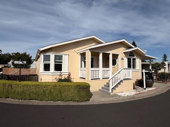 600 Colonial Park Drive - Photo 1