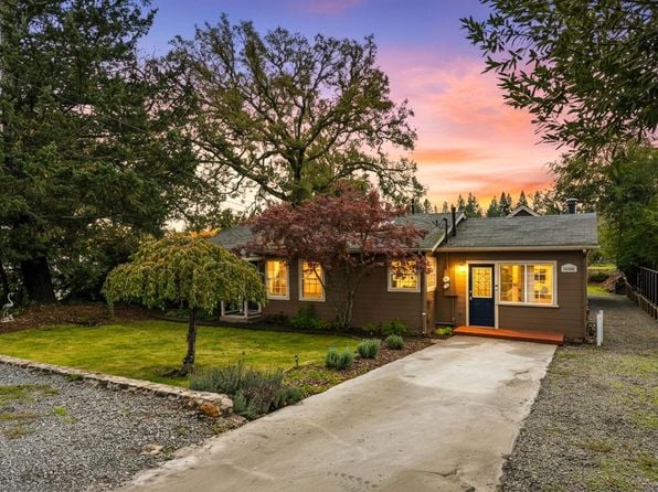 355 Sky Oaks Drive - Photo 1