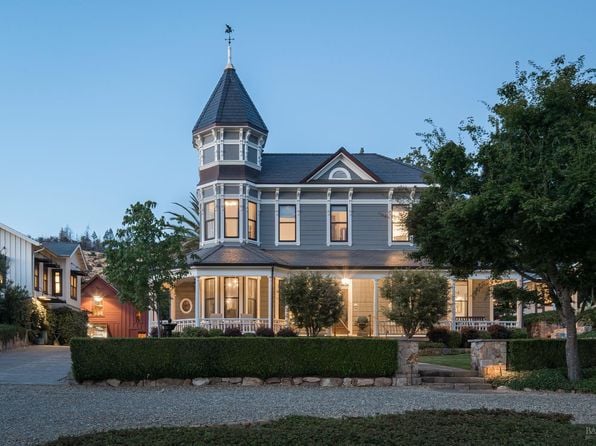 400 Meadowood Lane - Photo 1