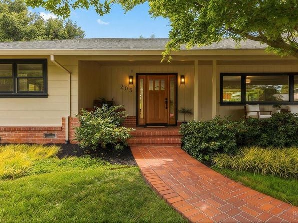 205 Alderbrook Drive - Photo 1