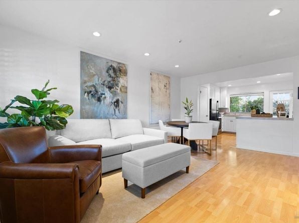 426 North Street #14 - Photo 1