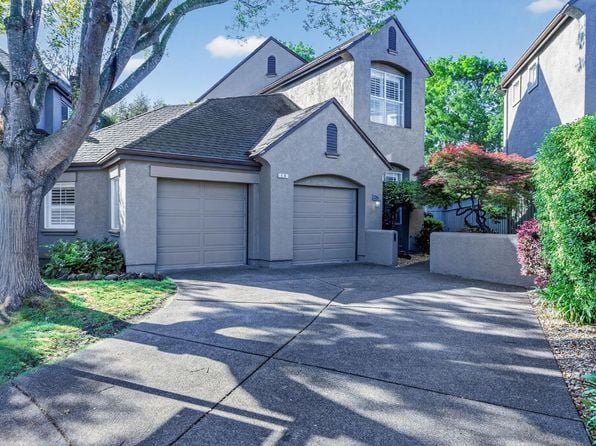 10 Makena Court - Photo 1