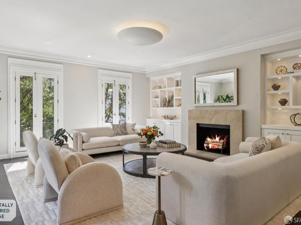 2684 Green St - Photo 1