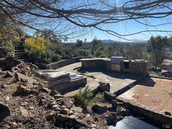 3516 Hanover Place - Photo 1