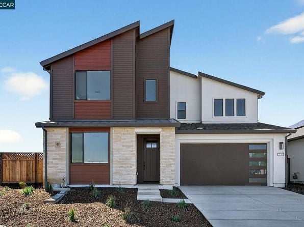 2250 Vandeleur Dr - Photo 1