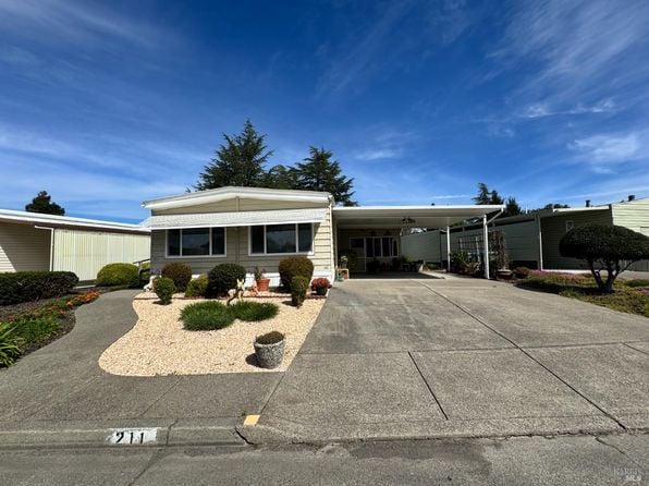 211 Regency Court - Photo 1
