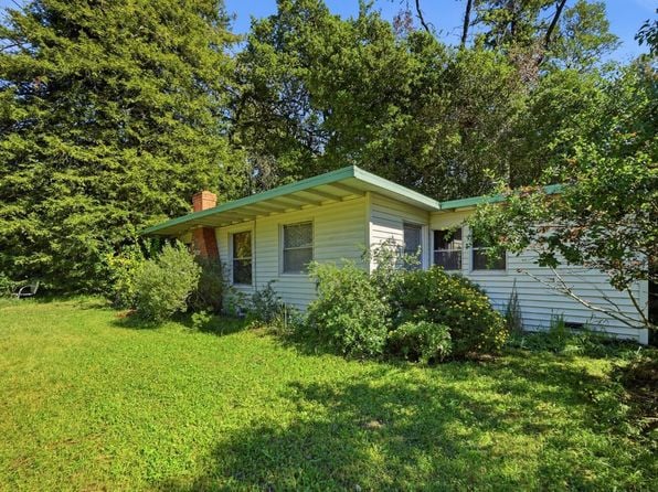 2875 Lomitas Avenue - Photo 1