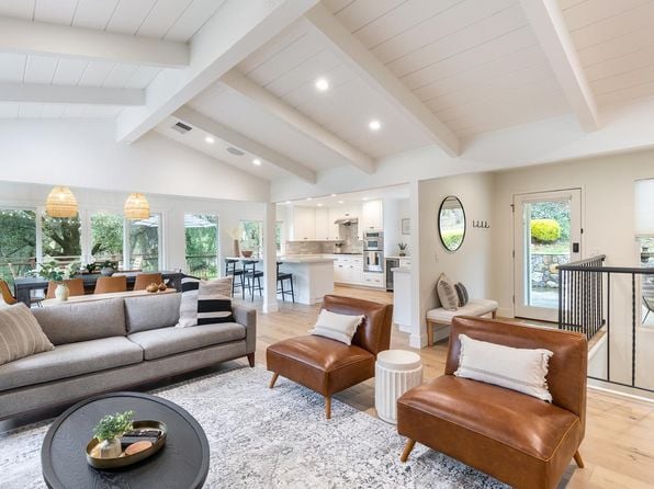 695 Chiquita Road - Photo 1