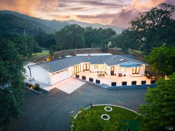1610 Capell Valley Road - Photo 1