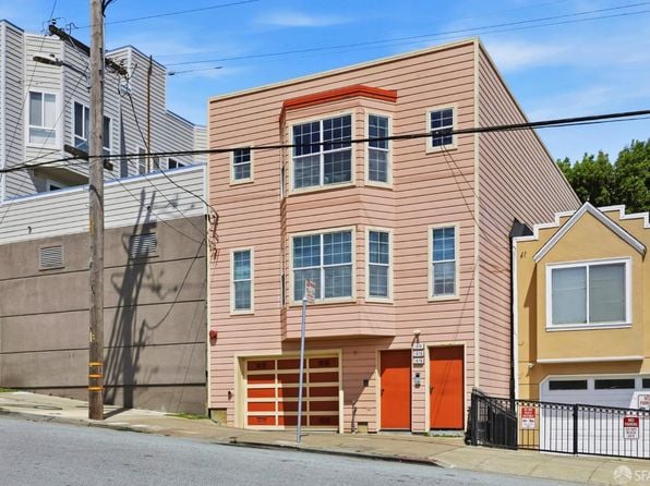 1678 Wallace Ave - Photo 1