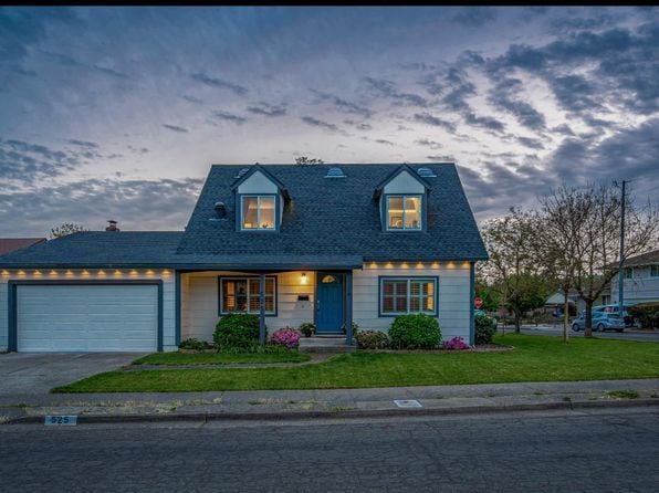 525 Oak Lake Avenue - Photo 1