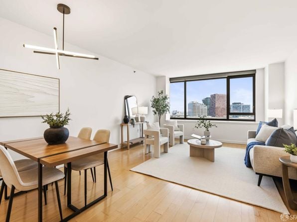 250 King St Unit 1206 - Photo 1